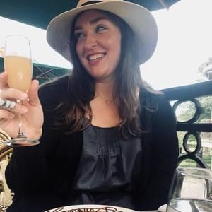 Meet your Posher, Brooke